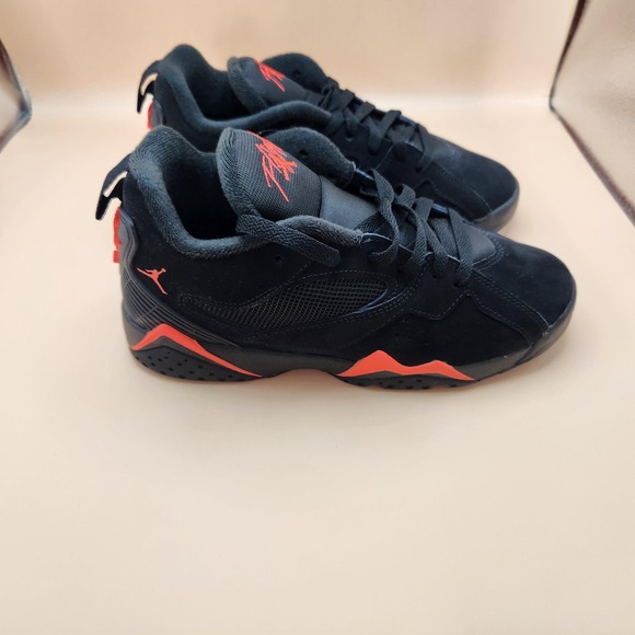 Jordan Other - Jordan MVP 92 Shoes Boys Size 5Y Black Infrared 23 GS Basketball HQ4427-003